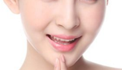 假体隆鼻手术对鼻梁有什么影响呢